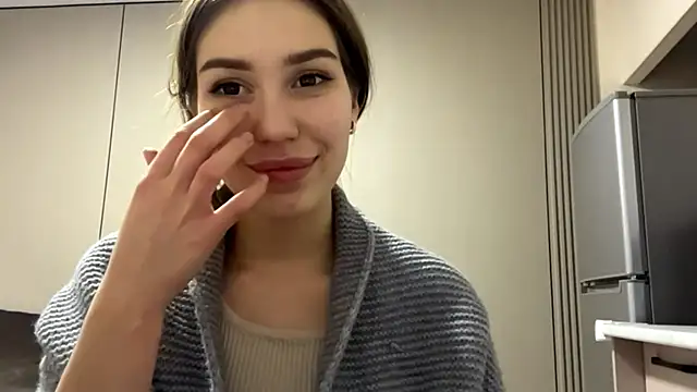 HypnoticEyeys online show from 02-21-26, 05:25