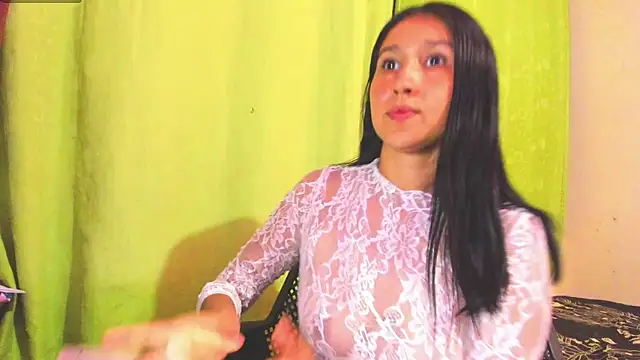 Snapshot of Annipetite_ chatting on 05-26-26, 05:03 Annipetite online show from 05-26-26, 05:03
