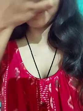 Snapshot of Nivya-Singh chatting on 03-08-26, 05:44 Nivya-Singh online show from 03-08-26, 05:44