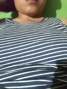 Snapshot of Nivya-Singh chatting on 04-06-26, 03:02 Nivya-Singh online show from 04-06-26, 03:02