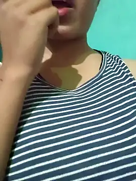 Snapshot of Nivya-Singh chatting on 04-07-26, 04:46 Nivya-Singh online show from 04-07-26, 04:46