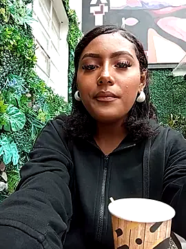 Snapshot of Emma_Dancer chatting on 03-27-26, 01:00 Emma Dancer online show from 03-27-26, 01:00