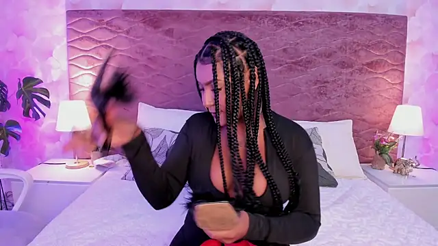 Emma Dancer online show from 05-14-26, 01:07