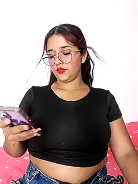 candy-leyton online show from 03-12-26, 08:59