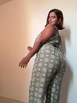Snapshot of Lilithgomez_ chatting on 03-14-26, 05:51 Lilithgomez online show from 03-14-26, 05:51