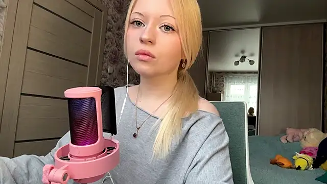 JeneeBIanks online show from 02-28-26, 09:10