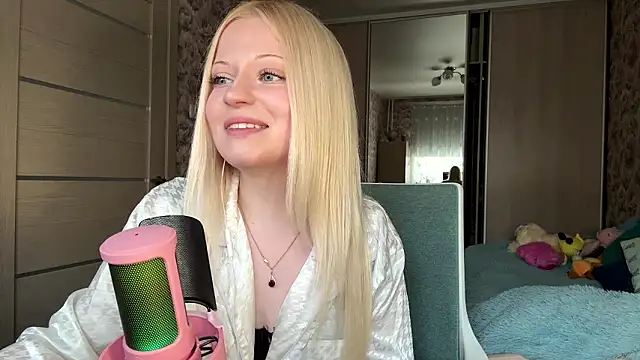 JeneeBIanks online show from 03-17-26, 11:46