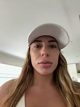 lucymiami1 online show from 02-19-26, 07:43