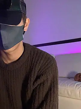 Snapshot of Yumemiru-k chatting on 03-08-26, 02:48 Yumemiru-k online show from 03-08-26, 02:48