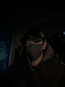 Snapshot of Yumemiru-k chatting on 03-11-26, 09:04 Yumemiru-k online show from 03-11-26, 09:04