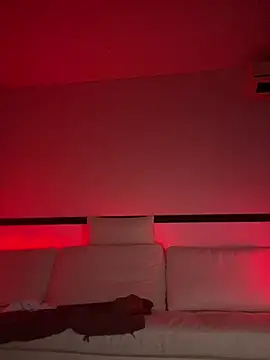 Snapshot of Yumemiru-k chatting on 03-12-26, 09:54 Yumemiru-k online show from 03-12-26, 09:54