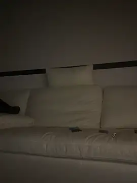 Snapshot of Yumemiru-k chatting on 04-10-26, 08:35 Yumemiru-k online show from 04-10-26, 08:35