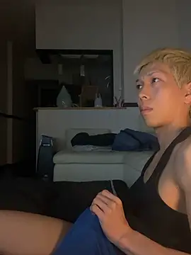 Yumemiru-k online show from 05-08-26, 04:34