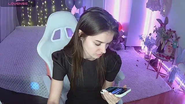 Ann Wood online show from 03-16-26, 07:51