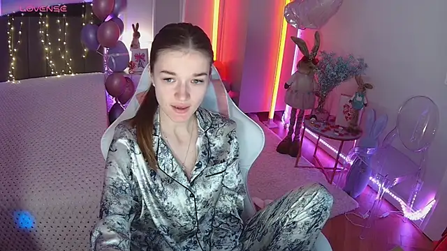 Ann Wood online show from 03-23-26, 07:12