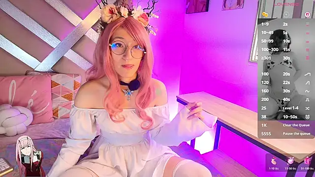 mitsuri nyx online show from 06-22-26, 12:02