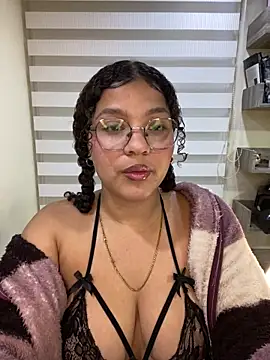 KendyLove  online show from 05-09-26, 04:28