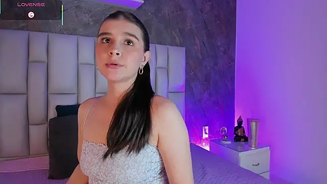 lya gomez online show from 05-08-26, 03:45