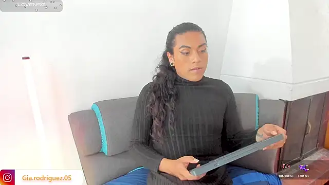 Jess Hoffman online show from 05-11-26, 09:01