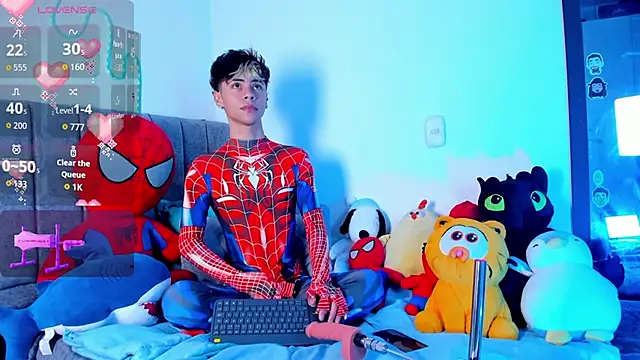 Snapshot of Callum_777 chatting on 06-19-26, 04:28 Callum 777 online show from 06-19-26, 04:28