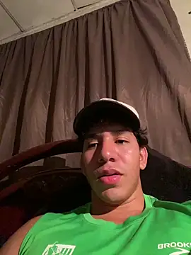 Snapshot of Alejandrososas chatting on 06-30-26, 04:13 Alejandrososas online show from 06-30-26, 04:13