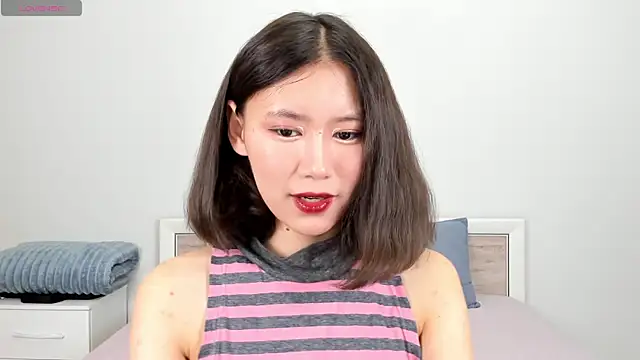 Snapshot of Kiraeko chatting on 05-07-26, 04:45 Kiraeko online show from 05-07-26, 04:45