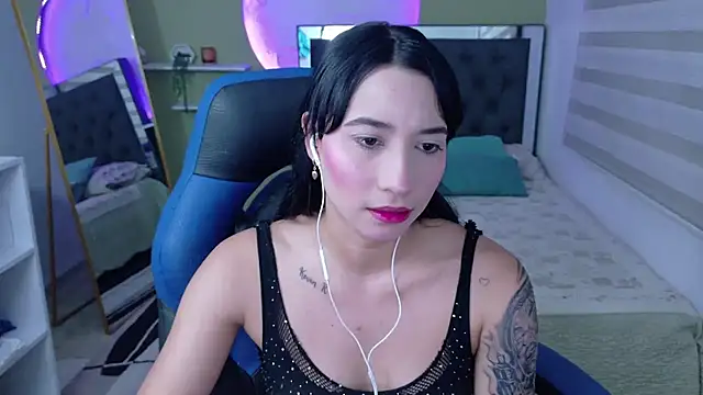 ivvoncute online show from 06-26-26, 01:43