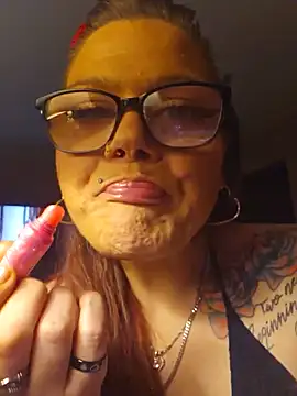 Sexymilf6992 online show from 06-02-26, 06:37