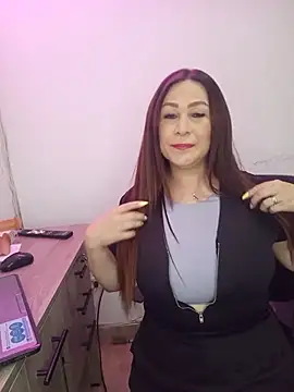 PamelaThoms online show from 05-10-26, 01:00