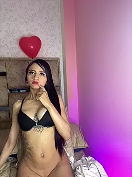 Lauraaa pink18 online show from 02-28-26, 03:29