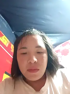 Snapshot of Lucky_girl_4 chatting on 03-17-26, 03:04 Lucky girl 4 online show from 03-17-26, 03:04