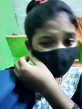 Cute aroshi online show from 03-29-26, 09:53