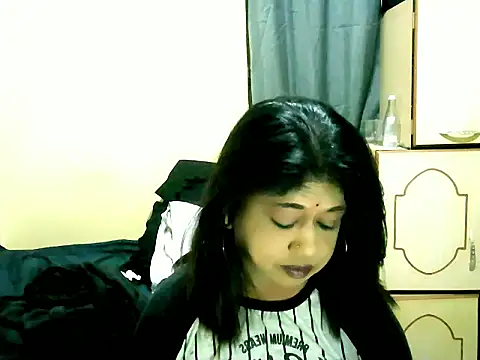 IndianPleasures21 online show from 05-14-26, 02:18