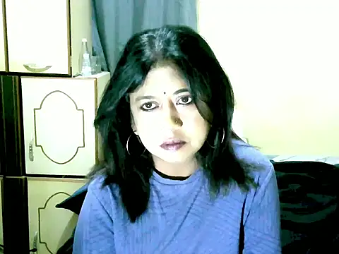 Snapshot of IndianPleasures21 chatting on 06-08-26, 03:07 IndianPleasures21 online show from 06-08-26, 03:07
