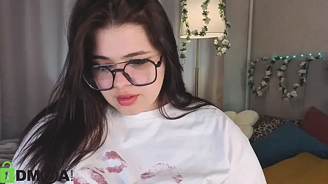 Annet Nel1son online show from 05-20-26, 02:07