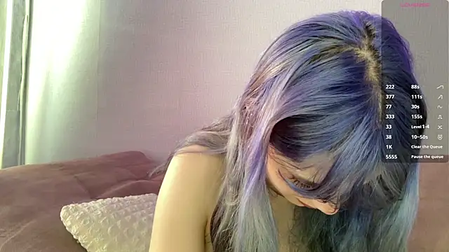 Snapshot of Emmibrilson chatting on 03-26-26, 12:00 Emmibrilson online show from 03-26-26, 12:00