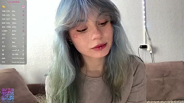 Emmibrilson online show from 05-03-26, 10:21