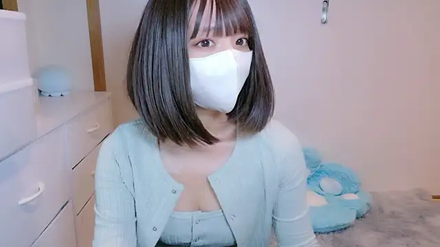 Snapshot of Mirika_chan chatting on 03-27-26, 01:44 Mirika chan online show from 03-27-26, 01:44