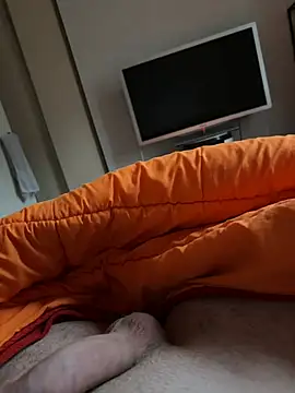 foudesexe23 online show from 04-01-26, 06:14