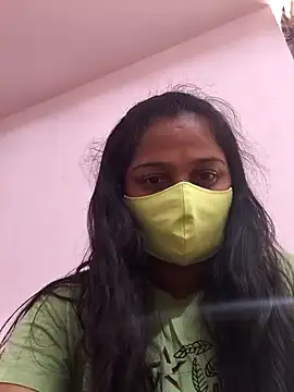 Snapshot of Shaliniqueen chatting on 03-04-26, 10:21 Shaliniqueen online show from 03-04-26, 10:21