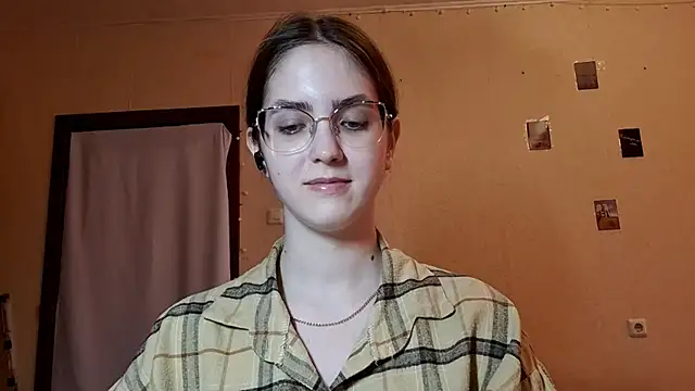 Katelemon online show from 05-11-26, 01:17