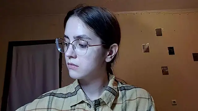Katelemon online show from 05-11-26, 02:45