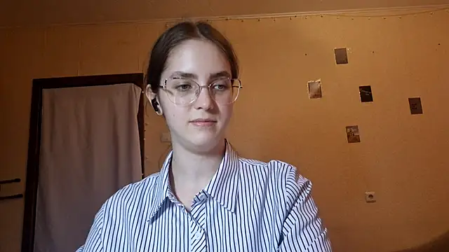 Katelemon online show from 06-16-26, 02:09