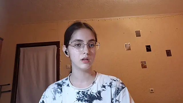 Katelemon online show from 06-29-26, 03:23