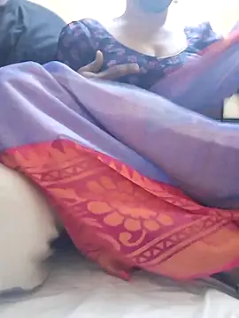 Tamil Romantic couple online show from 02-21-26, 09:10