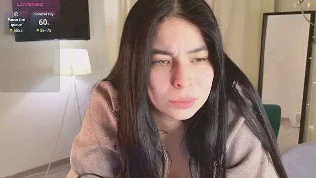 Snapshot of Erika_Moan_ chatting on 02-22-26, 06:24 Erika Moan online show from 02-22-26, 06:24