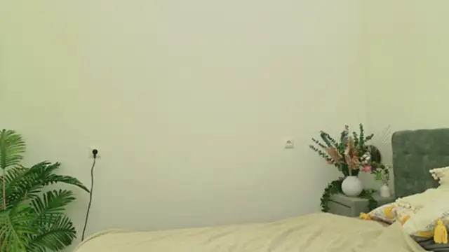 Erika Moan  online show from 03-15-26, 05:57