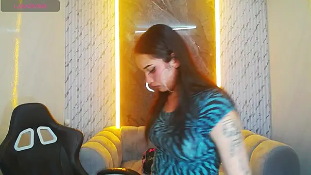 Daphne nicole b online show from 07-01-26, 12:56