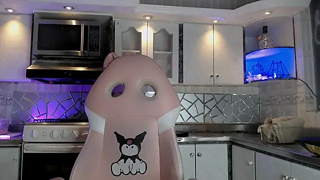 CrisOzzz online show from 03-15-26, 06:03