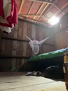 Snapshot of Eyleensv chatting on 03-04-26, 07:42 Eyleensv online show from 03-04-26, 07:42